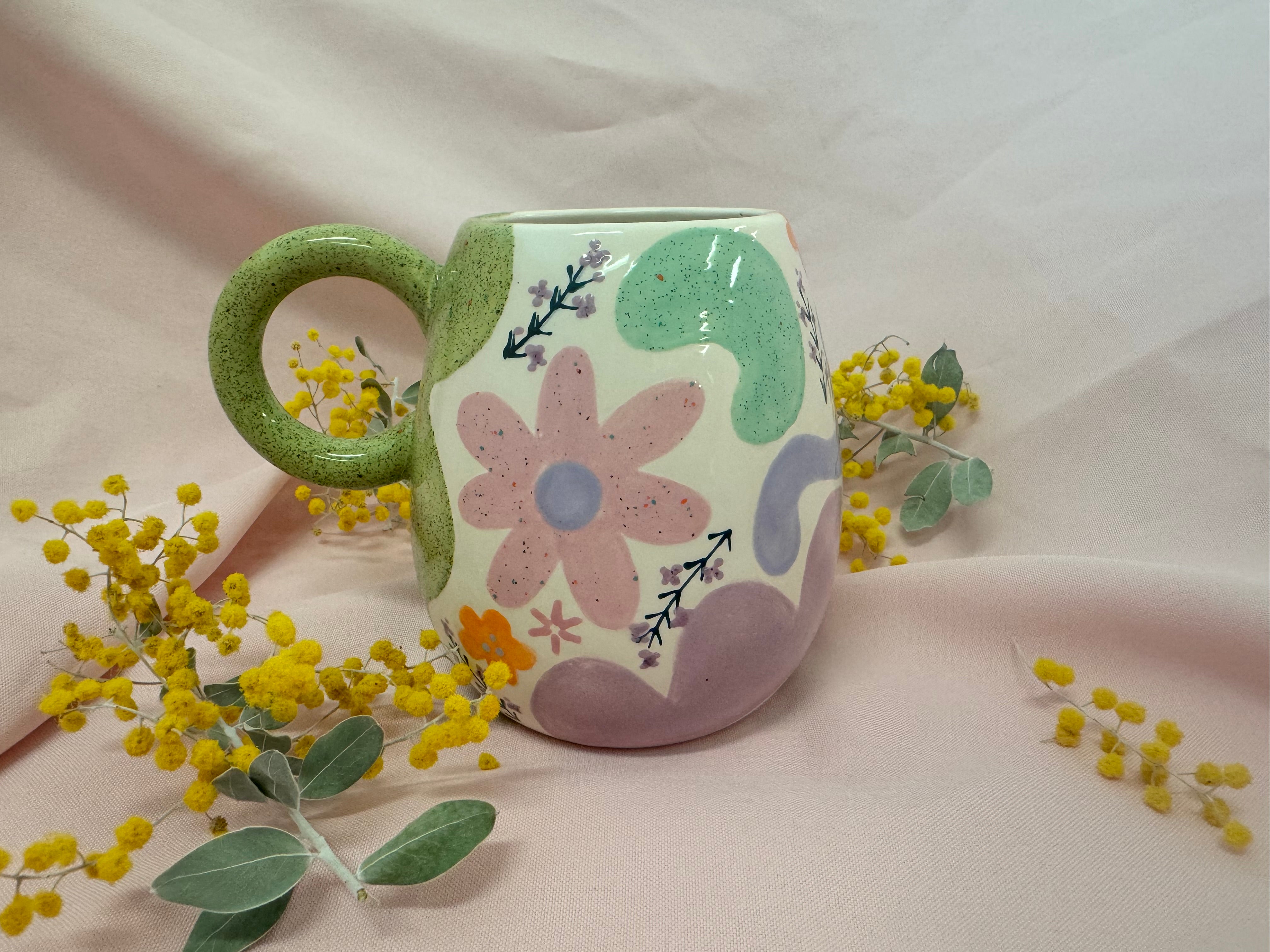 Hug Mug ~ Geredton Wax Sprigs